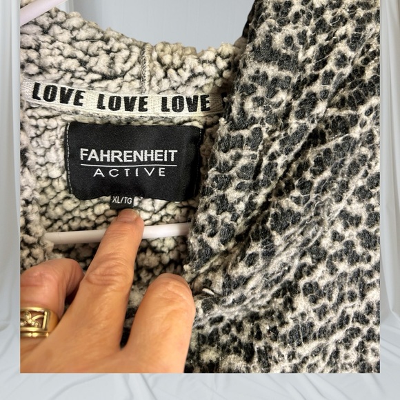 Fahrenheit Active Hoodie - Picture 2 of 3